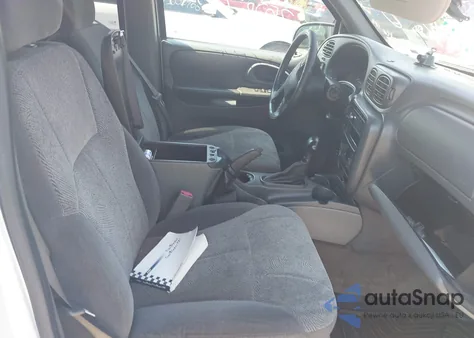 2004 Chevrolet Trailblazer Lt z USA, uszkodzony, nr VIN 1GNDT13S642230915